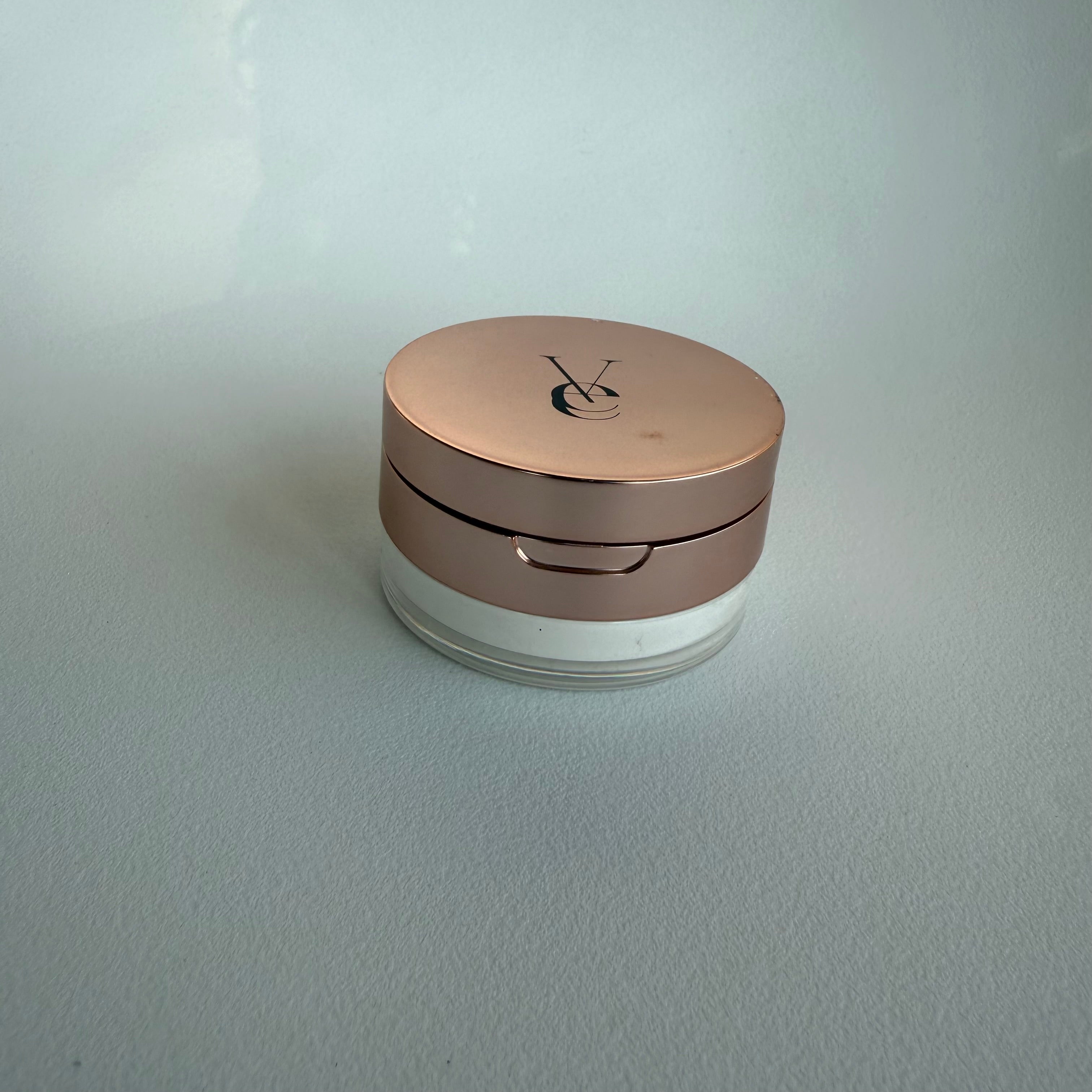 Loose Highlight & Contour VEE BEAUTY